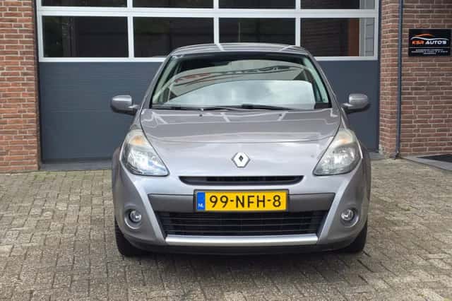 Renault Clio (2010) thumbnail 5