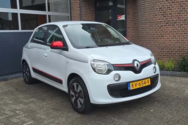 Renault Twingo (2016) thumbnail 1