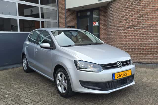 Volkswagen Polo (2009) thumbnail 1