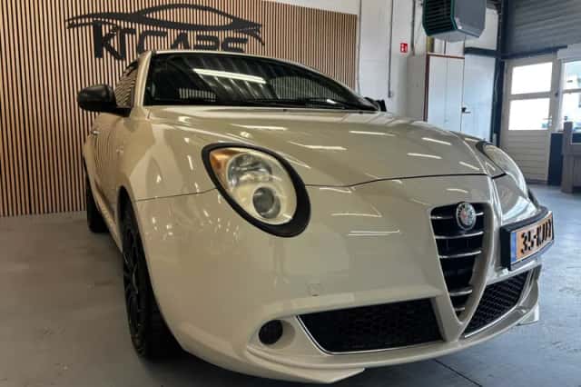 Alfa Romeo Mito (2009) thumbnail 5