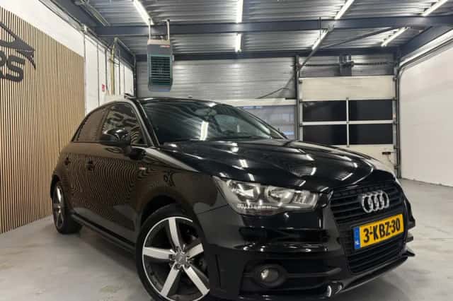 Audi A1 (2013) thumbnail 2