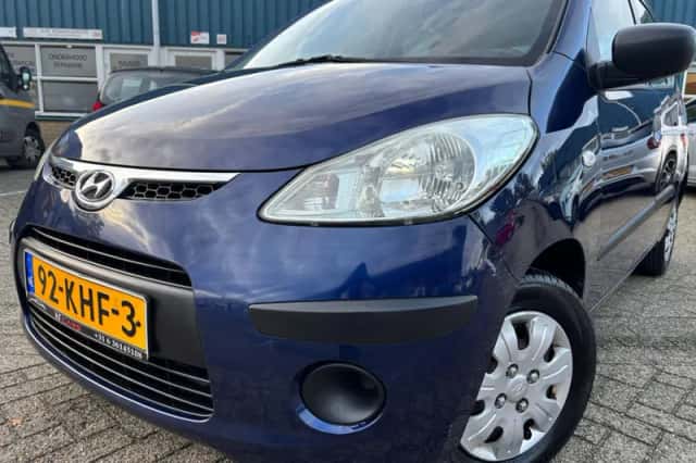 Hyundai i10 (2009) thumbnail 2