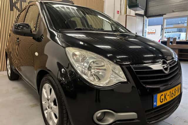 Opel Agila (2008) thumbnail 4