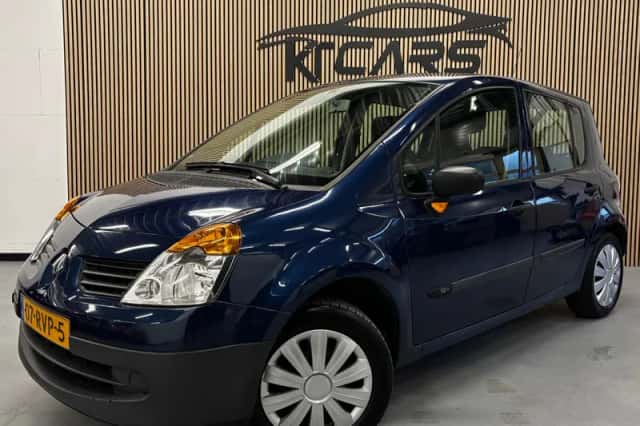 Renault Modus (2006) thumbnail 1
