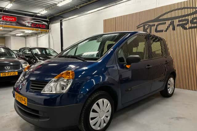Renault Modus (2006) thumbnail 5