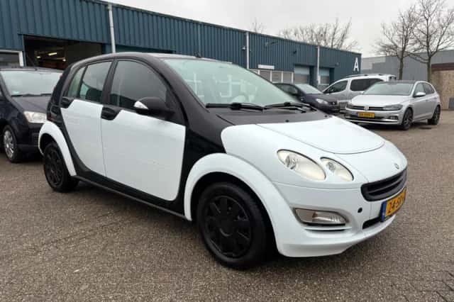 Smart Forfour (2006) thumbnail 6