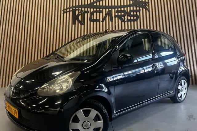 Toyota Aygo (2007) thumbnail 1