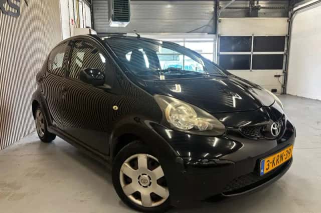 Toyota Aygo (2007) thumbnail 2