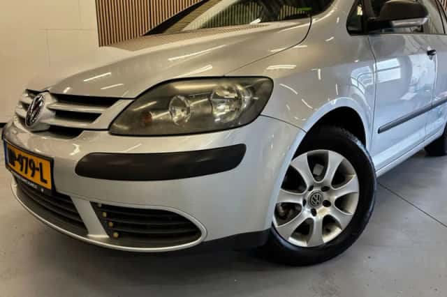 Volkswagen Golf Plus (2006) thumbnail 3