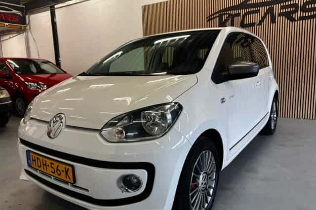 Volkswagen Up! (2013) thumbnail 5