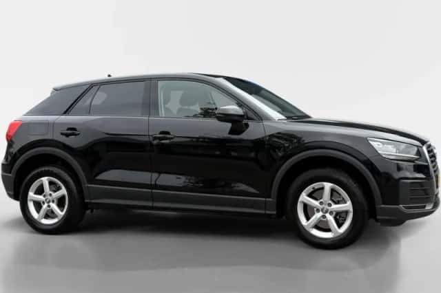 Audi Q2 (2018) thumbnail 4