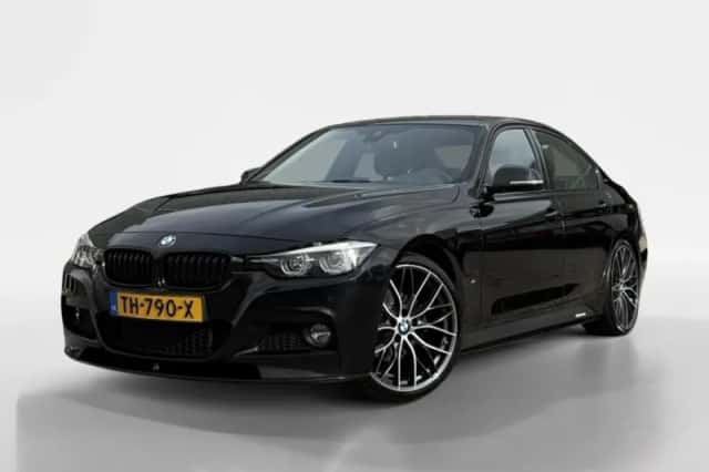 BMW 3-Serie (2018) thumbnail 1