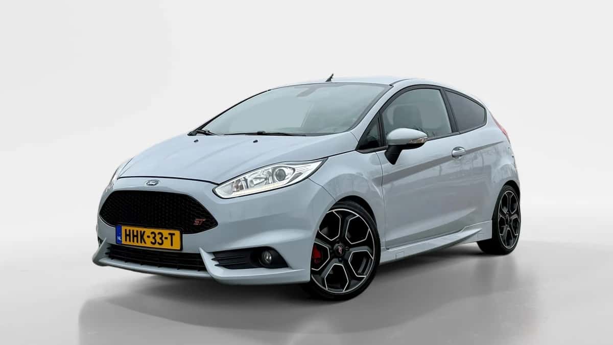 Ford Fiesta — foto 1