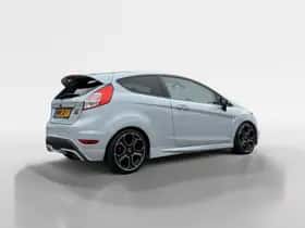 Ford Fiesta thumbnail 5