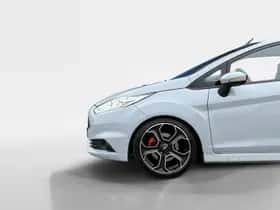 Ford Fiesta thumbnail 8