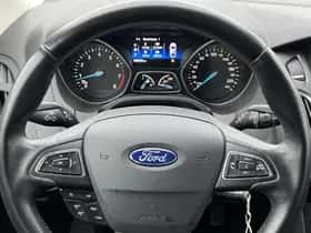 Ford Focus thumbnail 14