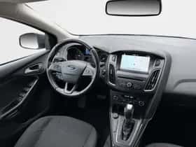 Ford Focus thumbnail 12