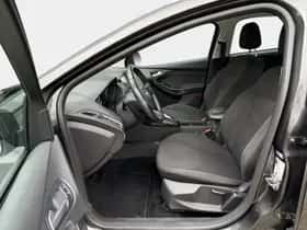Ford Focus thumbnail 13