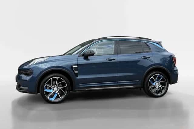 Lynk & Co 01 (2022) thumbnail 2