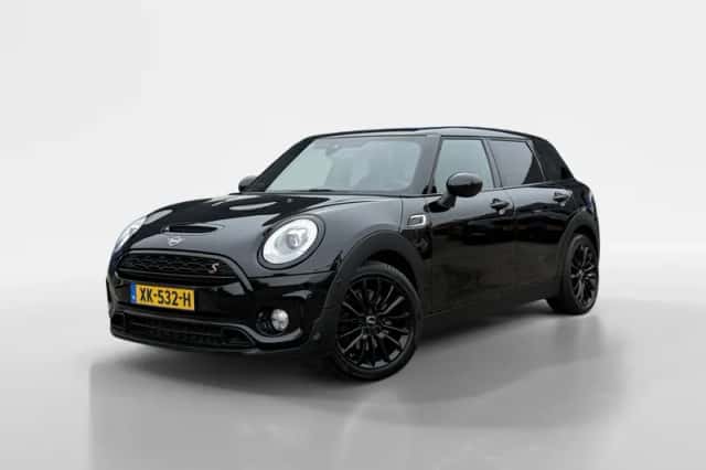 MINI Clubman (2019) thumbnail 1