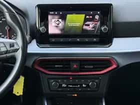SEAT Arona (2022) thumbnail 16