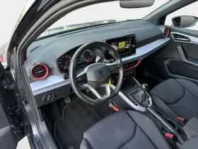 SEAT Arona thumbnail 9