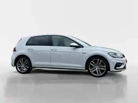 Volkswagen Golf (2018) thumbnail 4