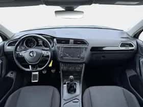 Volkswagen Tiguan (2017) thumbnail 11