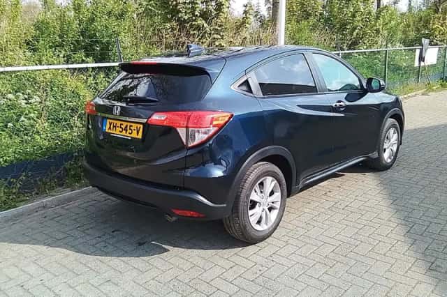 Honda HR-V (2019) thumbnail 2