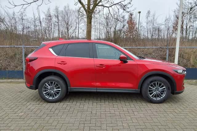 Mazda CX-5 (2018) thumbnail 4