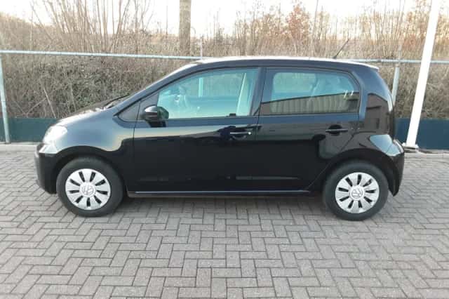 Volkswagen Up! (2019) thumbnail 3