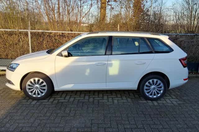 Škoda Fabia (2020) thumbnail 3