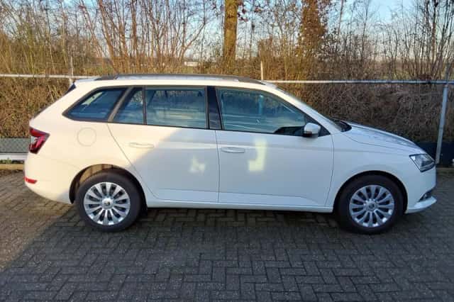 Škoda Fabia (2020) thumbnail 4