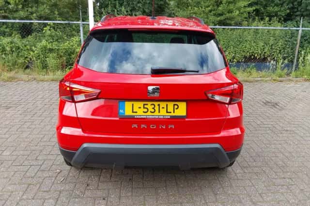 SEAT Arona (2021) thumbnail 6