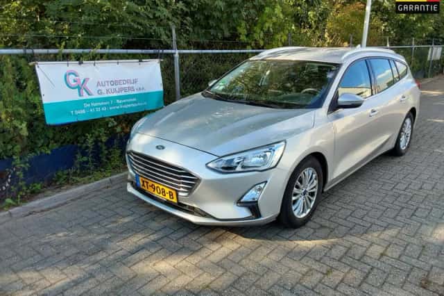 Ford Focus (2019) thumbnail 1