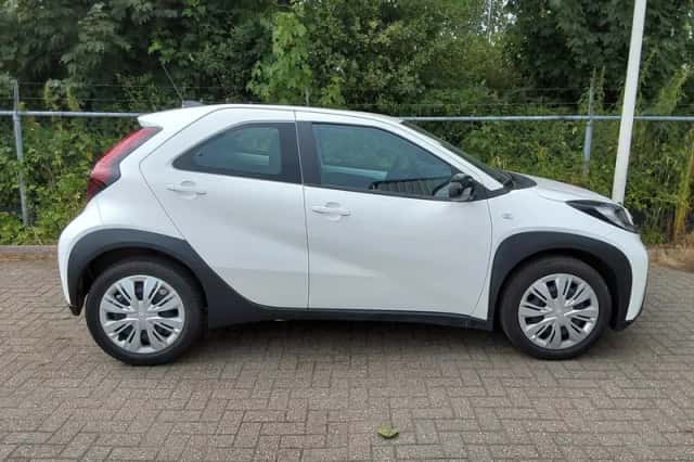 Toyota Aygo X (2024) thumbnail 4