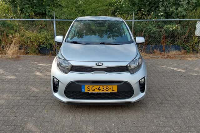 Kia Picanto (2018) thumbnail 5