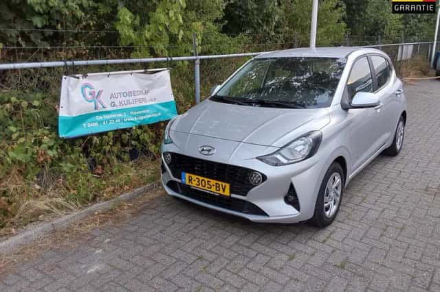 Hyundai i10 (2022) thumbnail 1