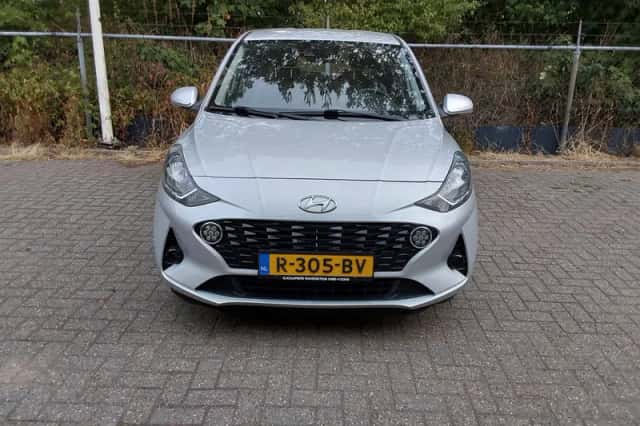 Hyundai i10 (2022) thumbnail 5