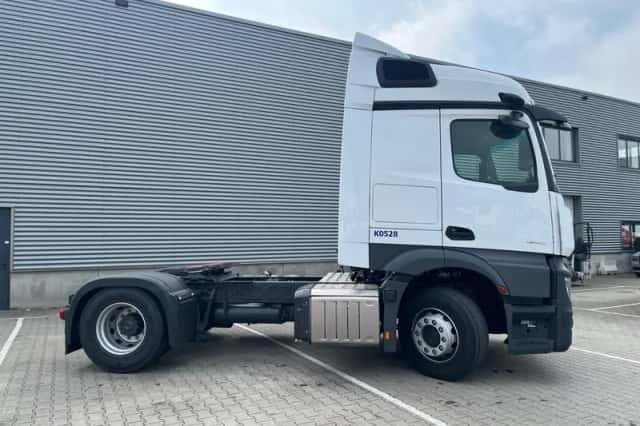 Mercedes-Benz Actros (2025) thumbnail 2