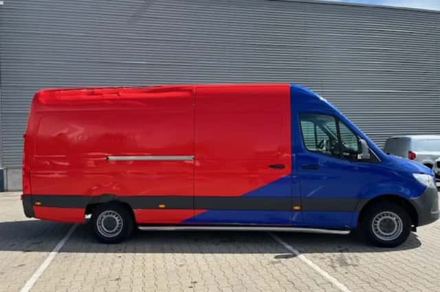 Mercedes-Benz Sprinter (2021) thumbnail 2