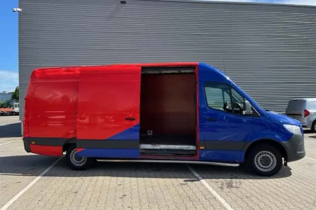 Mercedes-Benz Sprinter (2021) thumbnail 3