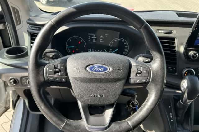 Ford Transit (2021) thumbnail 4