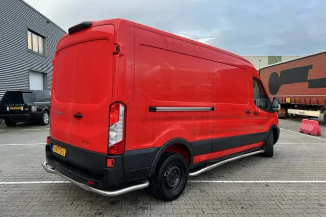 Ford Transit (2021) thumbnail 2