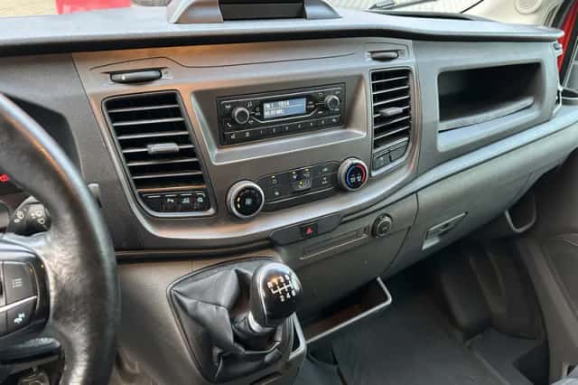 Ford Transit (2021) thumbnail 6