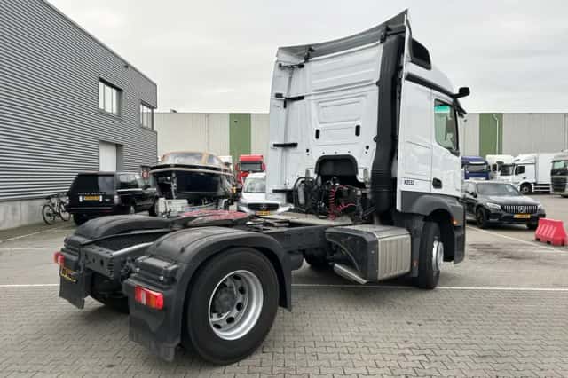 Mercedes-Benz Actros (2025) thumbnail 2