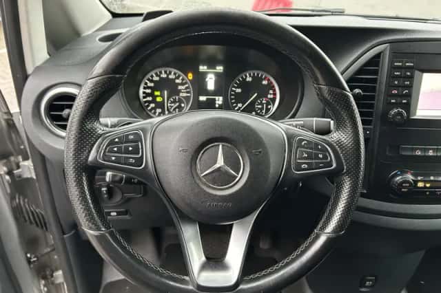 Mercedes-Benz Vito (2018) thumbnail 4