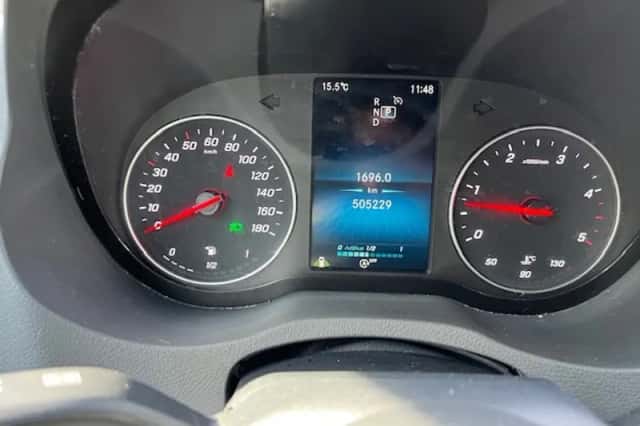Mercedes-Benz Sprinter (2021) thumbnail 4