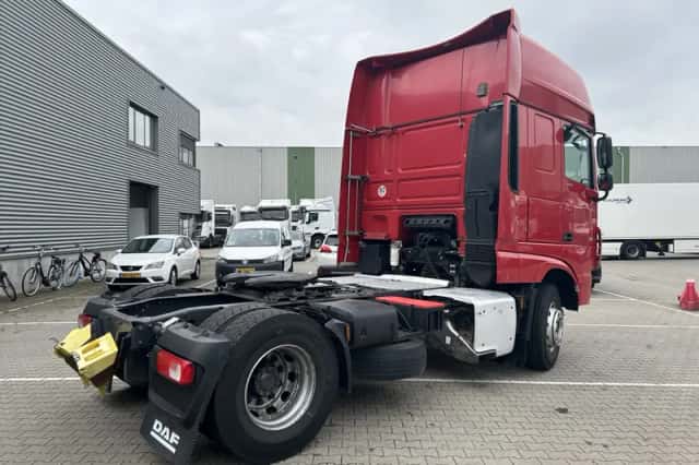 DAF XF (2018) thumbnail 2