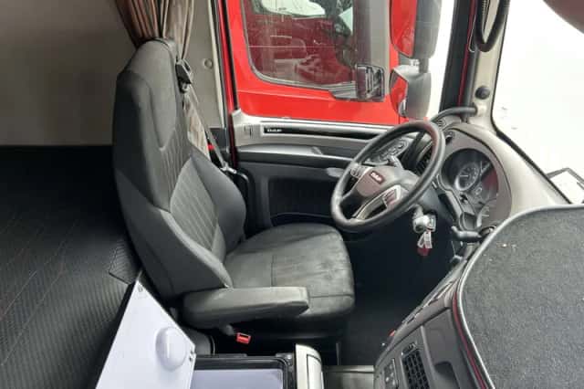 DAF XF (2018) thumbnail 3